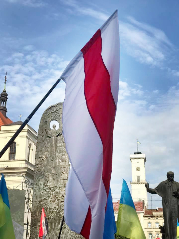 00 львов прапор
