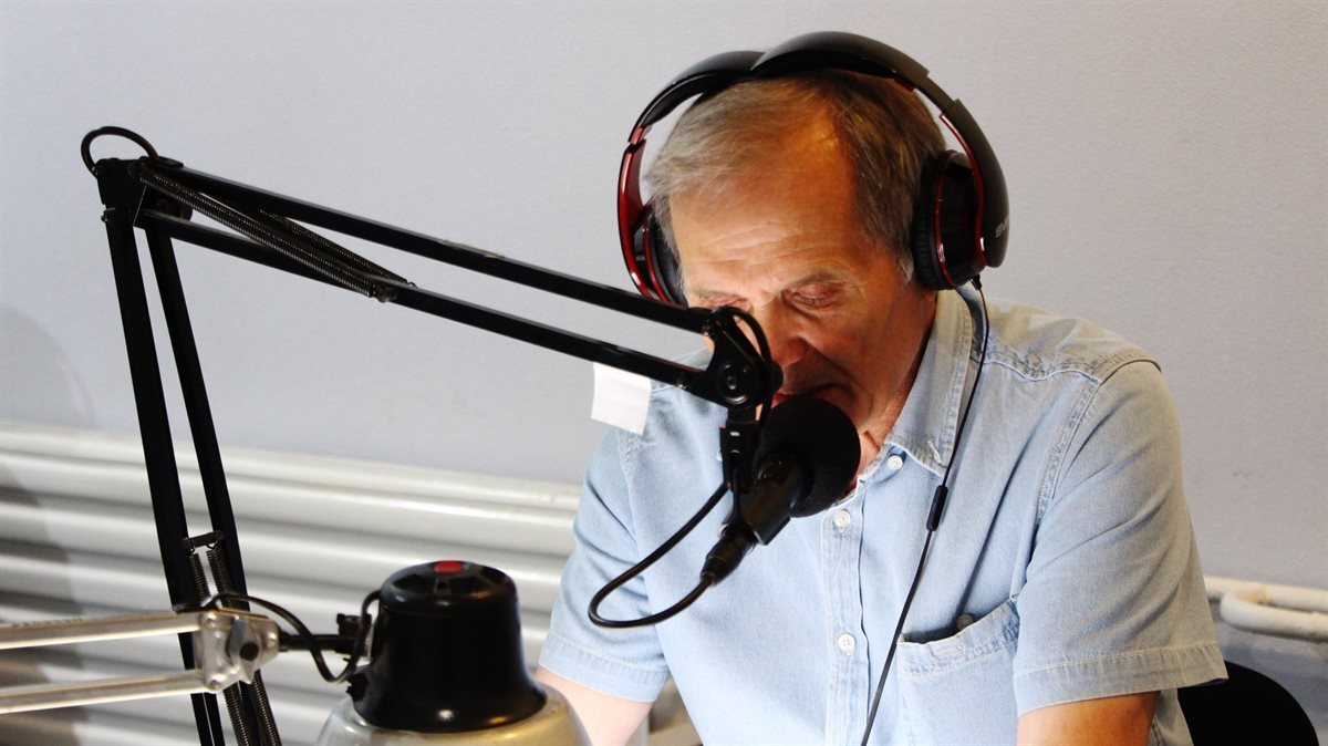 toptema23 radio reva